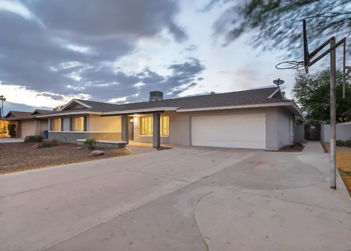 Spacious Scottsdale Getaway With Pool Ferienhaus *